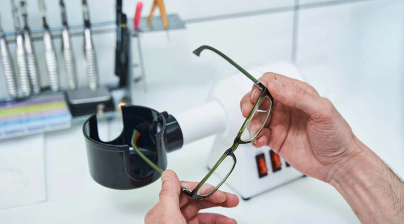 How to Measure the Size of your Glasses Frames